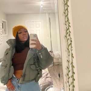 Meet your Posher, Jasleen